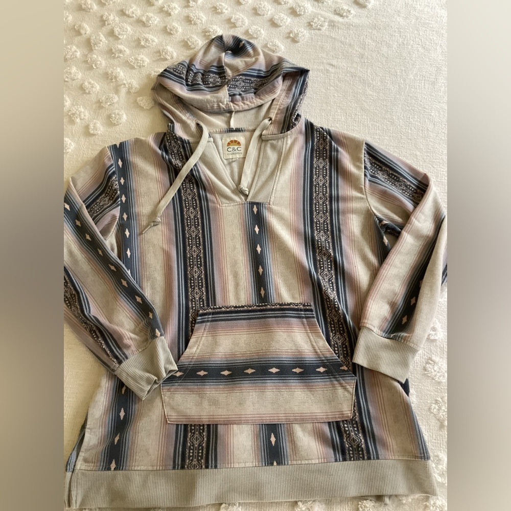 C&C CALIFORNIA HOODIE PULLOVER FRONT POCKET DRAWSTRING BOHO SIZE L
Z1
